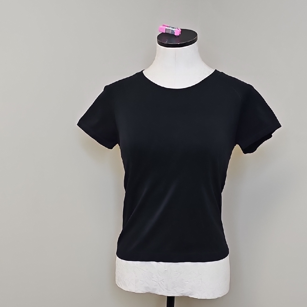 Athleta Black Short Sleeve Tee